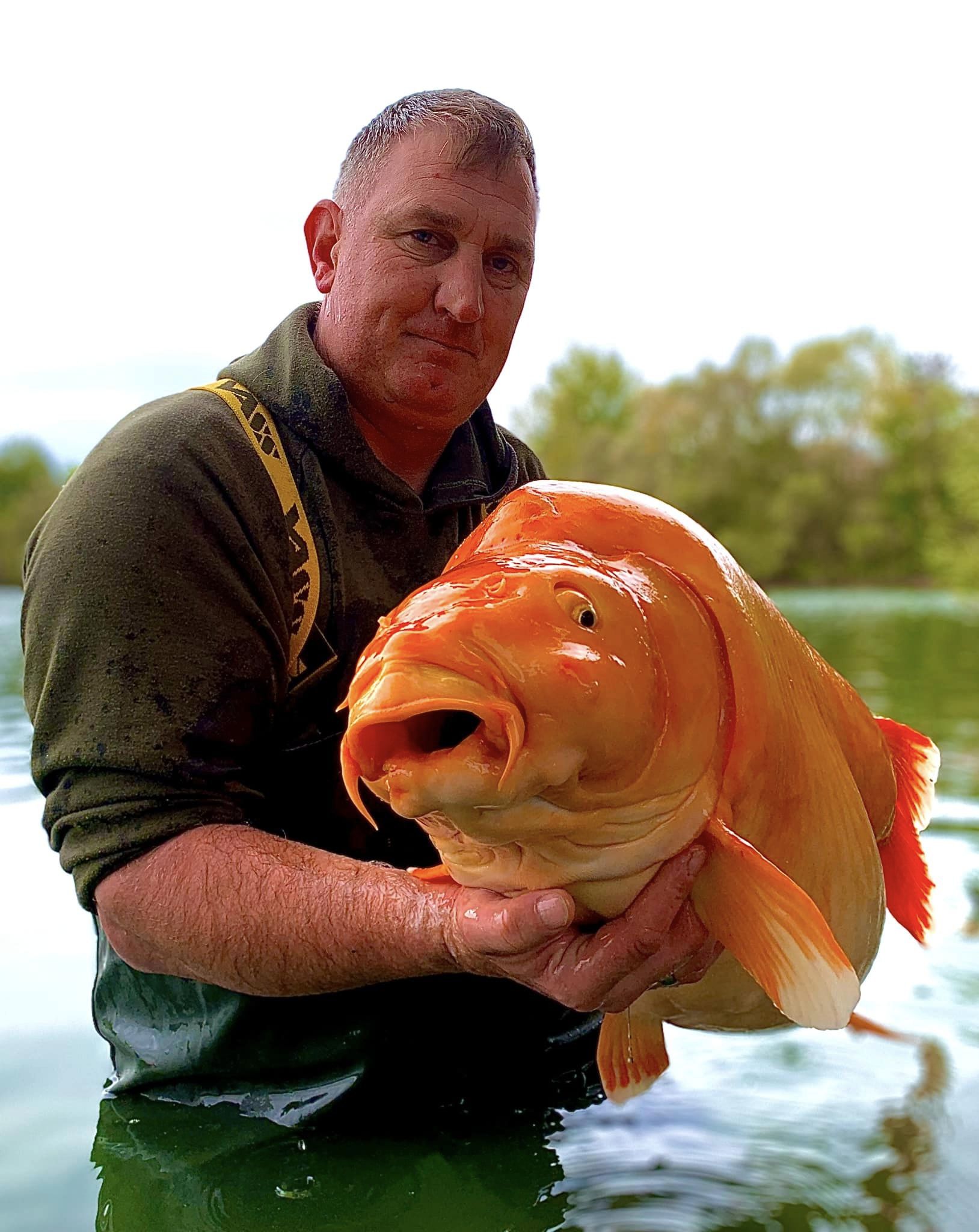 Pescado de 60 kilos en Francia. Foto de Bluewater Lakes.